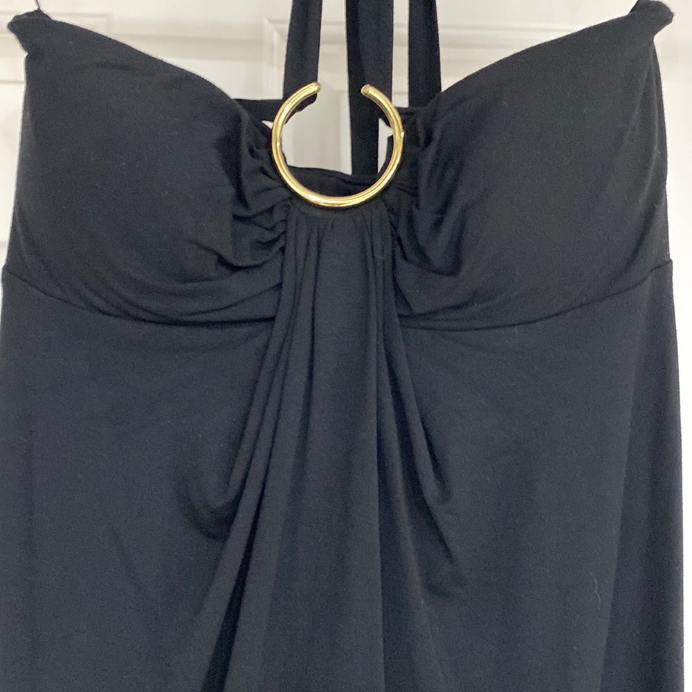 The around neck, black sundress size med, worn once on vacation